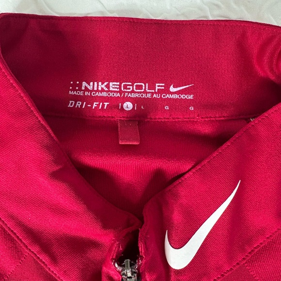 Nike Golf Red Dri-FIT Quarter-Zip - Picture 2 of 4